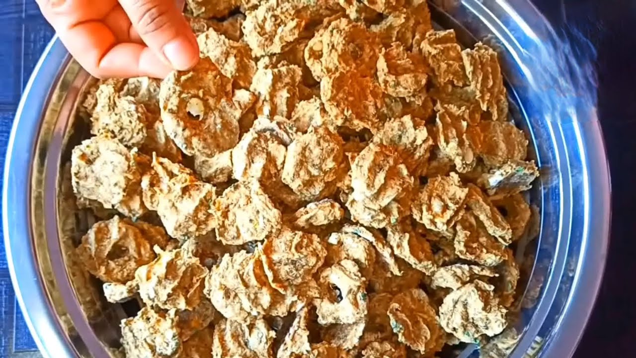 Kundauri badi recipe | up स्टाइल कुंडोरी बड़ी बनाने का तरीका / रखिया बड़ी/एक दिन बनाएं पूरे साल खाएं