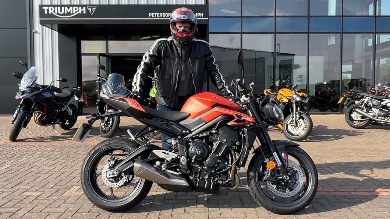 My Honest Review Of The 2025 TRIUMPH STREET TRIPLE 765 R!