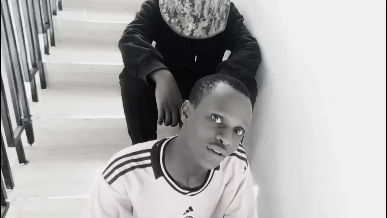 NEW GEARS FREE STLE(OFFICIAL VIDEO)@nigga_richie365