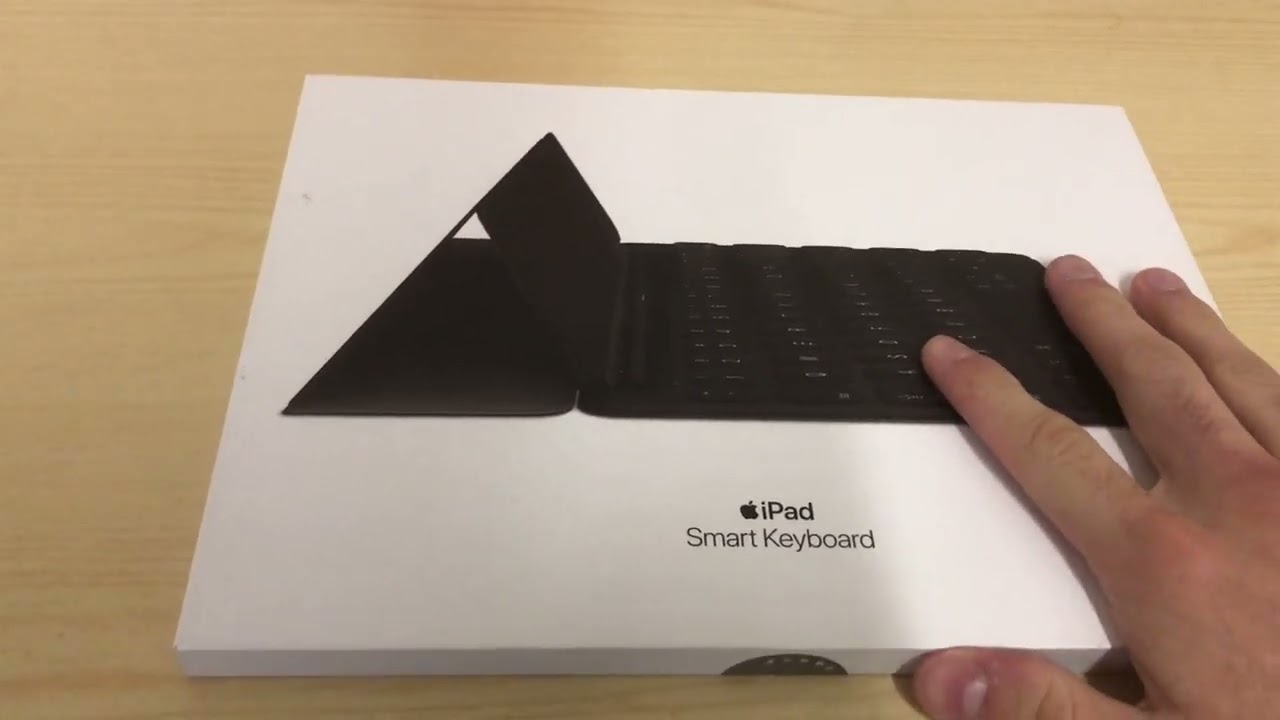 Apple Smart Keyboard ⌨️, chytrý unboxing