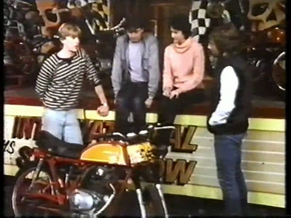 Noel Edmunds Late Late Breakfast Show Part 1 of 2 feat. Messhams Wall of Death