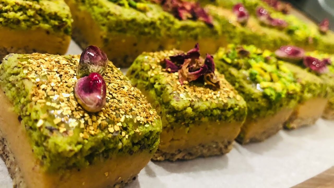 Ghrayba bourgeoise غريبة بورجوازية حمص، بفريوة و فستق، وصفة ناجحة مع كل أسرار نجاحها