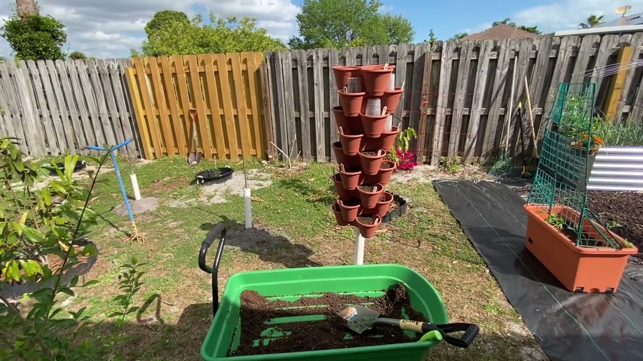 Dollar Tree stackable planters.
