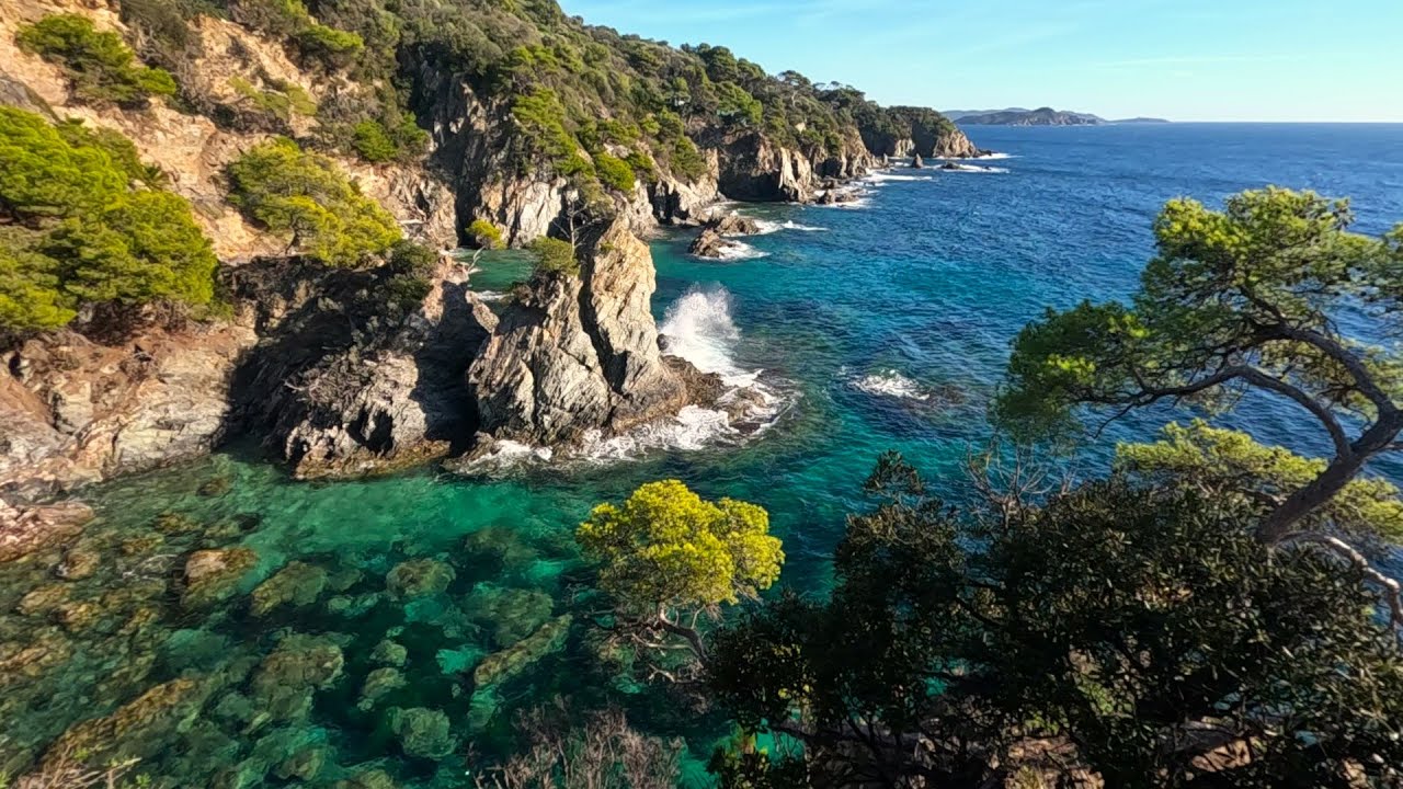 Presqu'Île de Giens, une randonnée sur le littoral Varois en Provence dans le sud de la France