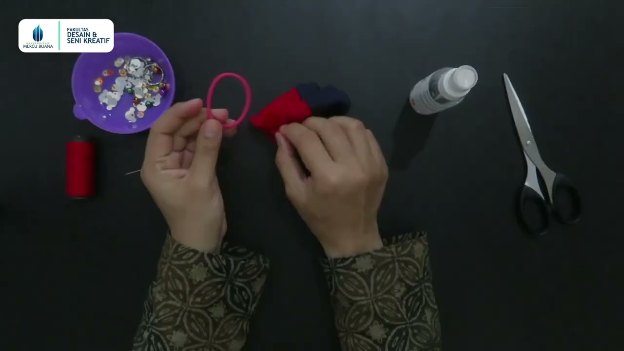 RINKA-Tutorial: Membuat Pouch Hand Sanitizer dari Kain Perca