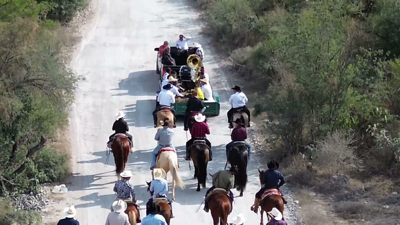 Cabalgata de Guaxcamá a El Carrizal, Villa Juáres, SLP. Boda de Mario, v2.