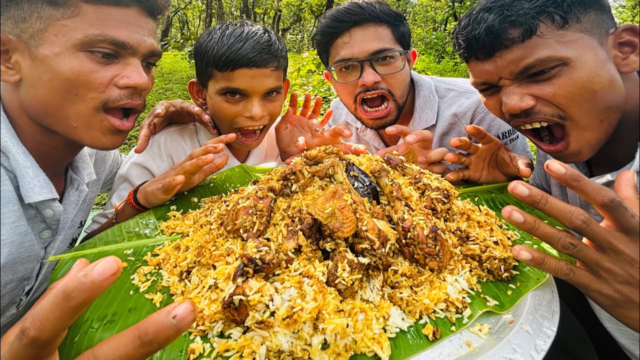 Vidarbha Boys👦😅|Make a Tasty Chicken Biryani😋|Forest Life Cooking🌳#chikenbiryani #nature#cooking 