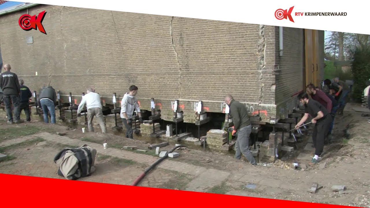 Opvijzelen filtergebouw watertoren - Krimpen aan de Lek
