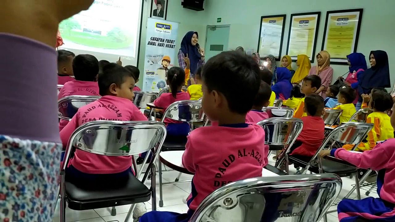 KUNJUGAN PUTRA PUTRI PAUD AL AZAM KE SARI ROTI CIKANDE SERANG
