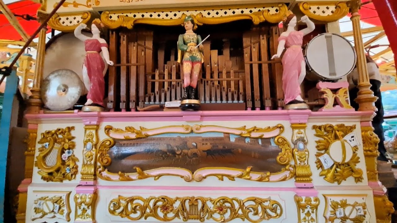 87 key Gavioli organ & Steam Galloper Ride - Hollycombe 2025
