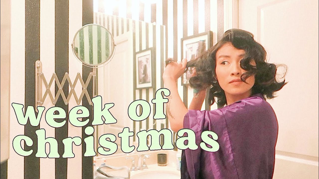 3. junk food and journaling, christmas with family ⁄ December Weekly