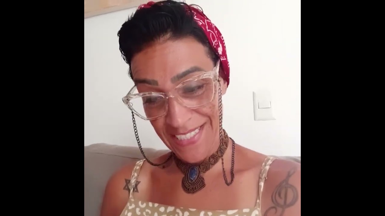 AS LEIS DIVINAS E AS  INTERPRETAÇÕES DA PSIQUÊ.  
