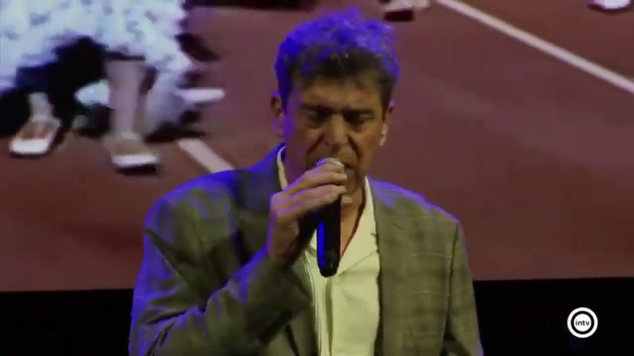 Javier Ojeda - Mediterráneo (versión de Joan Manuel Serrat en directo)