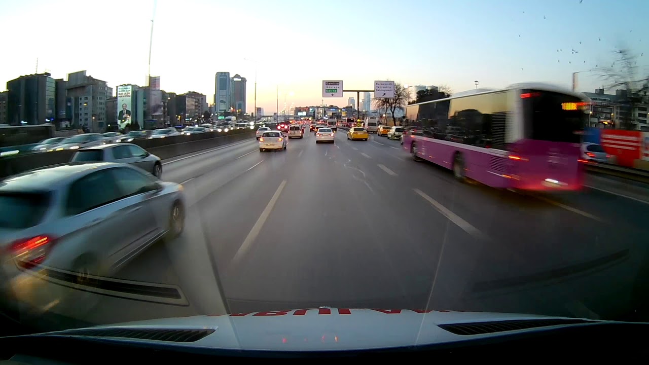 Ambulans Şoförü 1080P #1 - Yoğun Trafik Acil Vaka Nakli