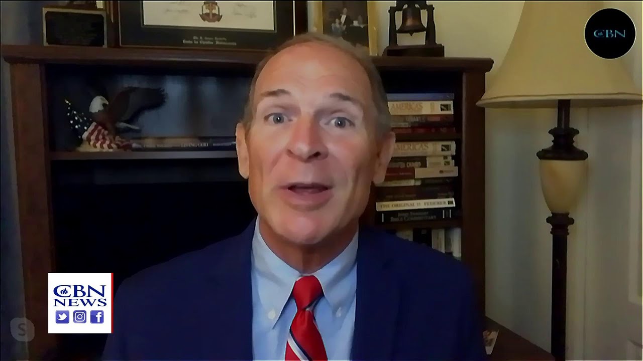 Historian William Federer Explains Why America's Youth So Captivated by Socialism