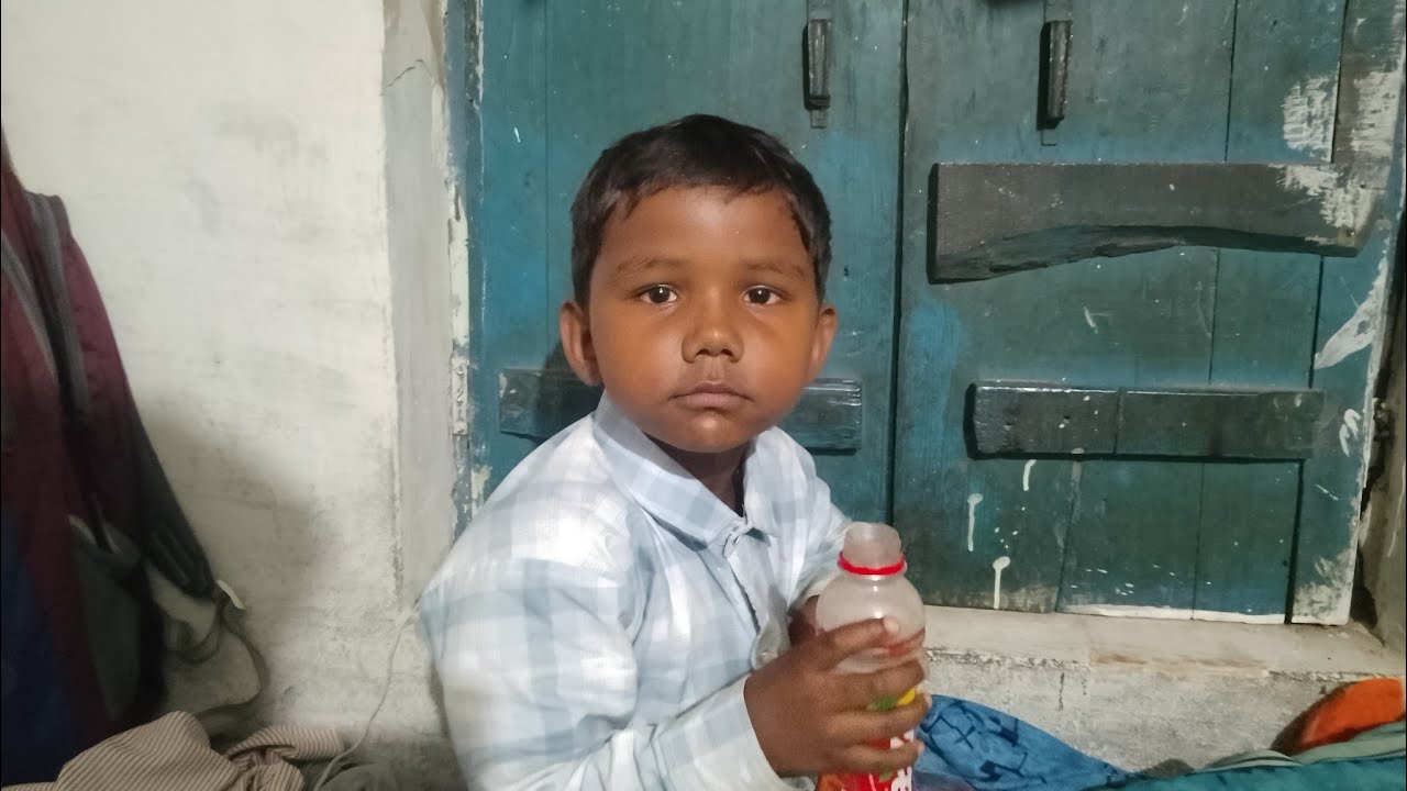Chhota Laddu Bhojpuri Me Gana Gaya 😄 