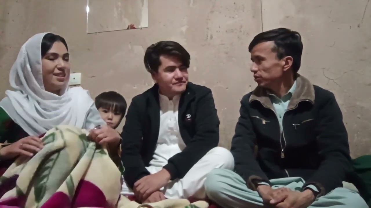 معرفی کامل با خانم طاهره احمدی وعاریف احمدی  تشکر از شما عزیزان دل کع مآرا حمایت مکنید تشکر
