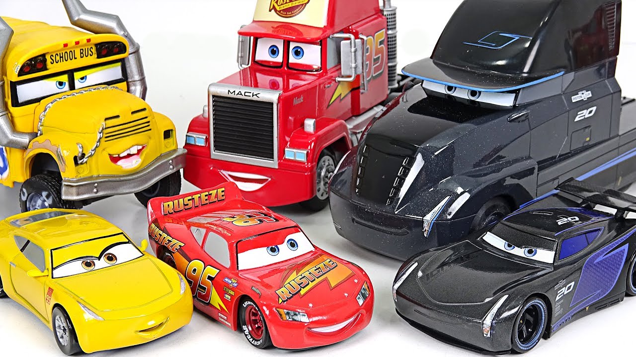 NEW Disney Pixar Cars 3 toys! Jackson Storm, Cruz Ramirez, Lightning McQueen appeared! - DuDuPopTOY