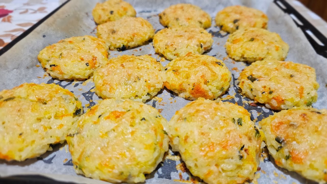 Polpettine di riso e verdure: croccanti fuori, tenere dentro... una tira l'altra. 🤗👌 