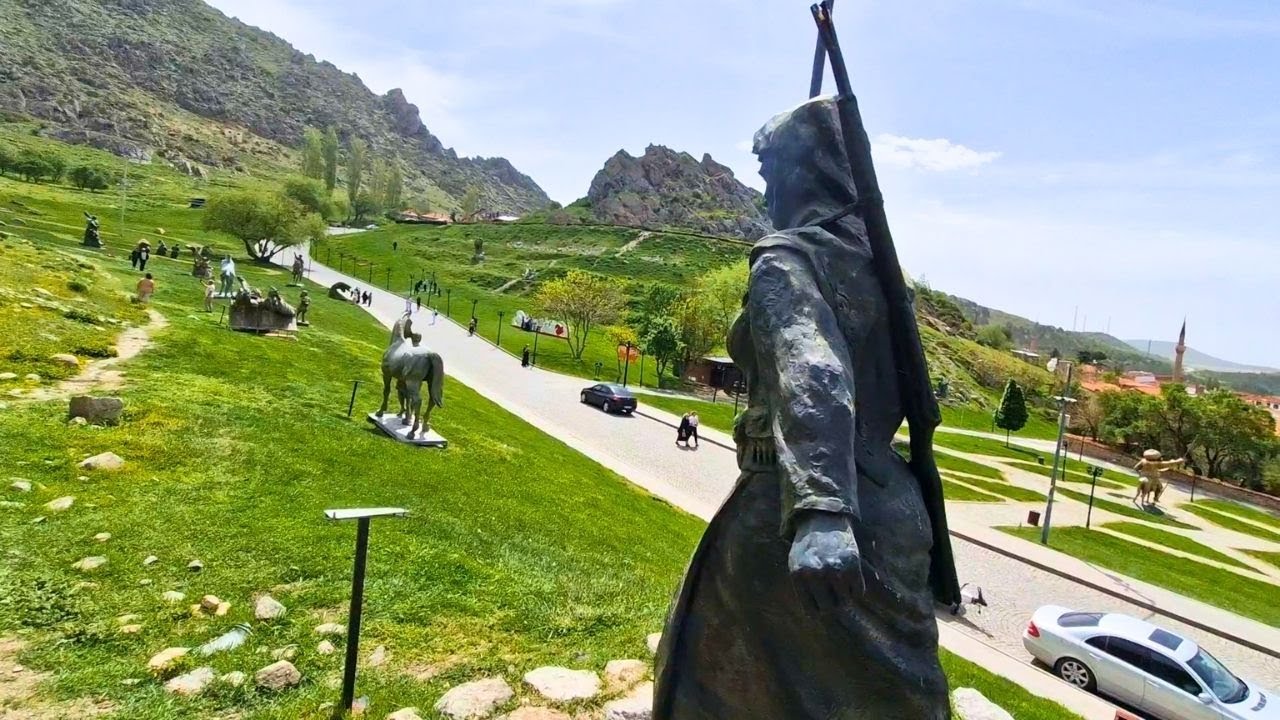 Gönül Dağı/ Sivrihisar ( Metin Yurdanur Açık Hava Heykel Müzesi)