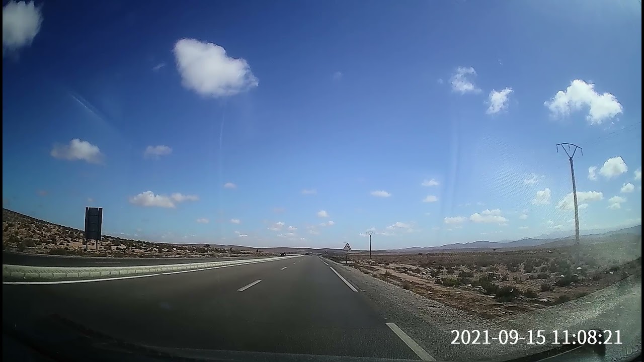 الطريق السريع من تزنيت إلى أيت ملول مع موسيقى آمازيغية رائعة  Driving Tiznit to Ait Melloul (Agadir)