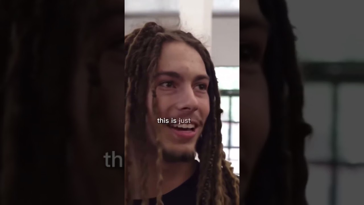ZILLAKAMI FAN CUT OFF HIS DREAD FOR HIM 😭 