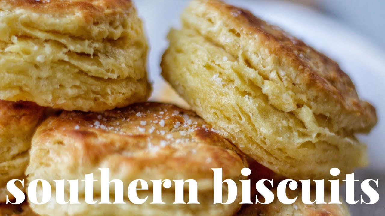 VEGAN SOUTHERN BISCUITS [VEGAN BUTTERMILK BISCUITS - 7 INGREDIENTS] | PLANTIFULLY BASED