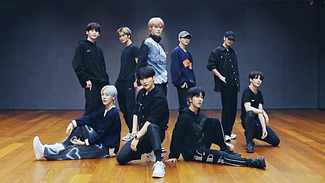 CRAVITY - 'Groovy' Dance Practice Mirrored