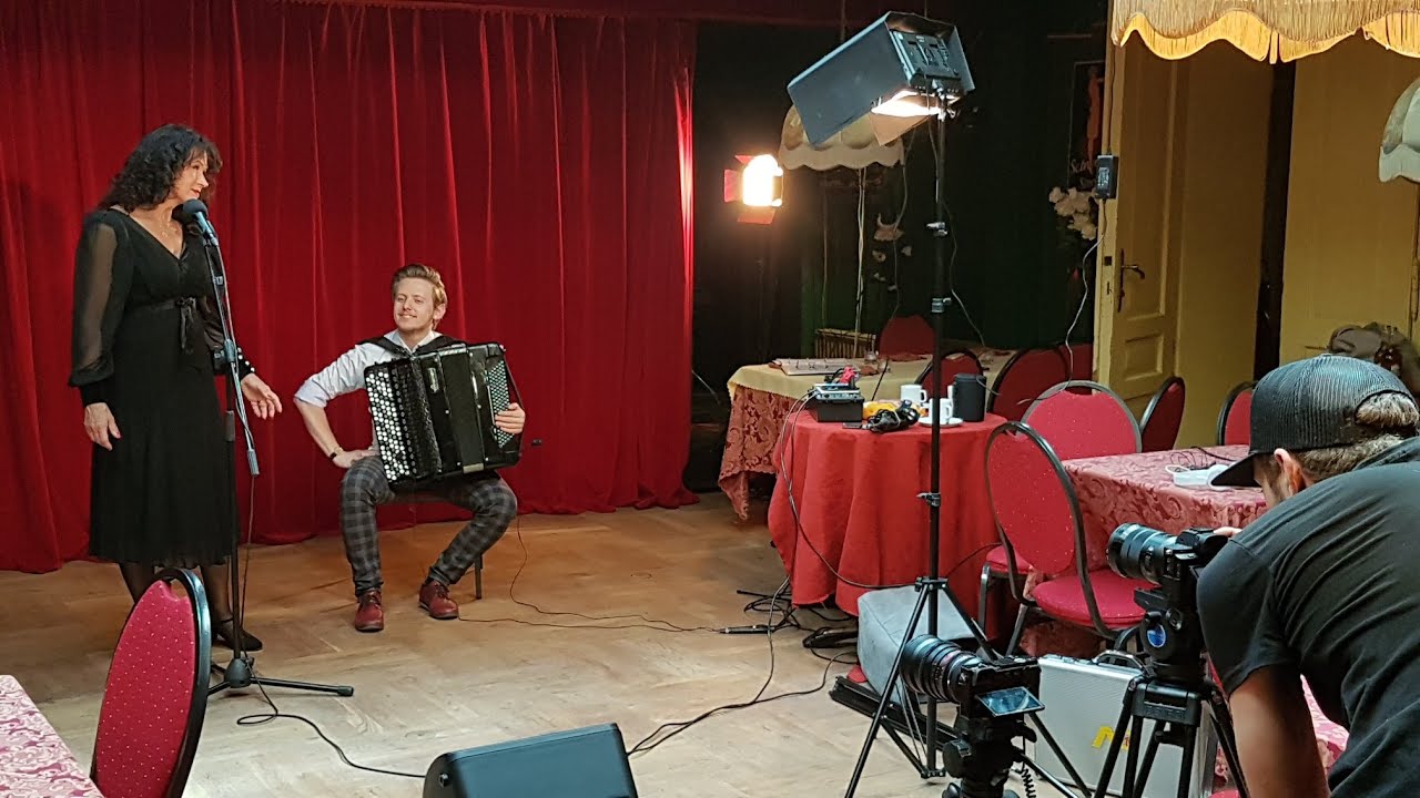 NICZEGO NIE ŻAŁUJĘ