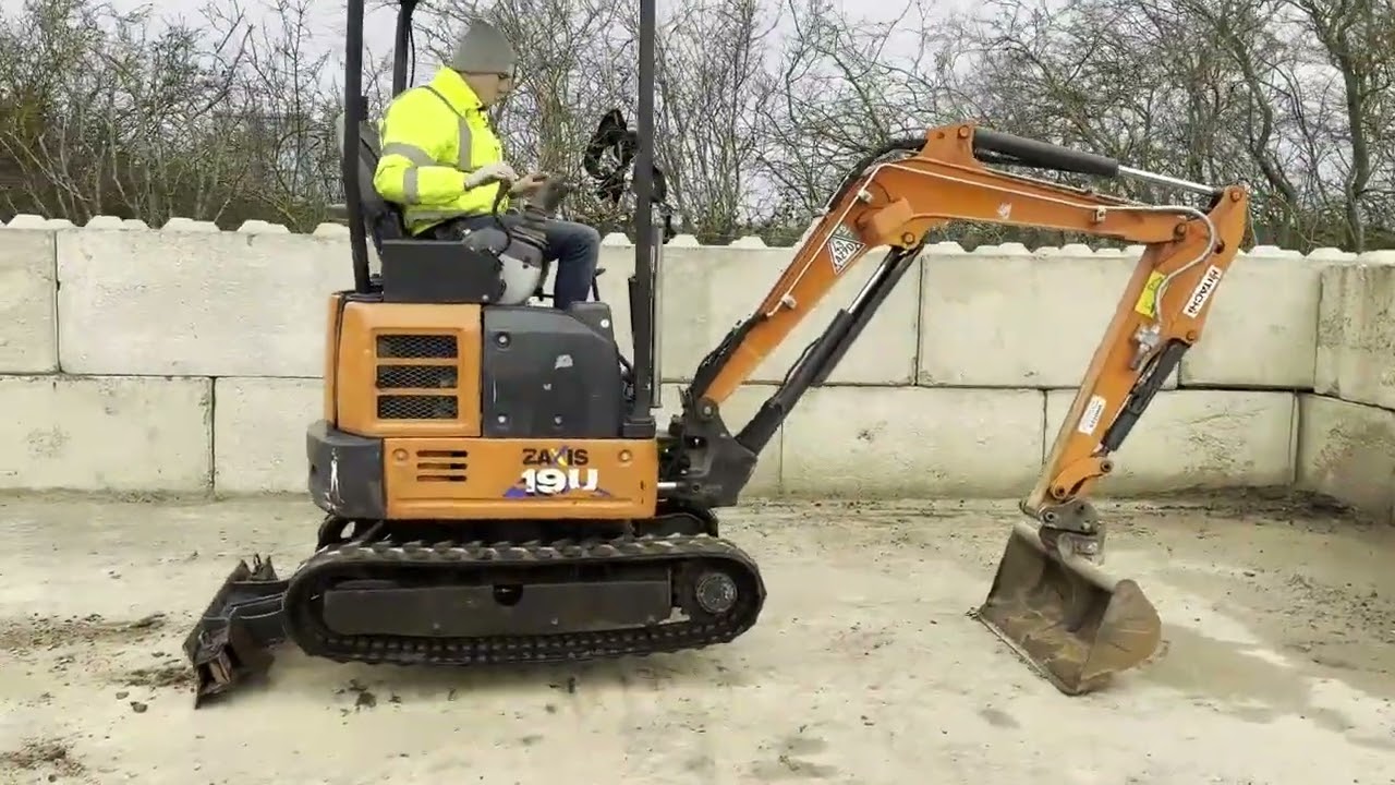 Hitachi ZX19 U-6