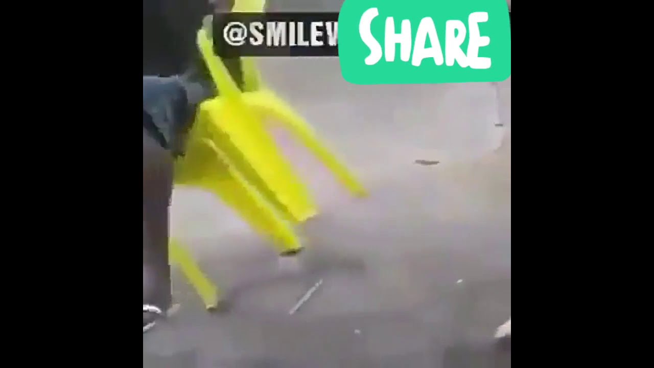 Rib cracking comedy | Video that will make you laugh your heart out