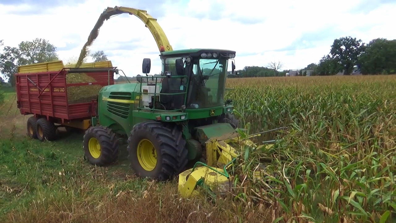 2025 Grouve chopping corn