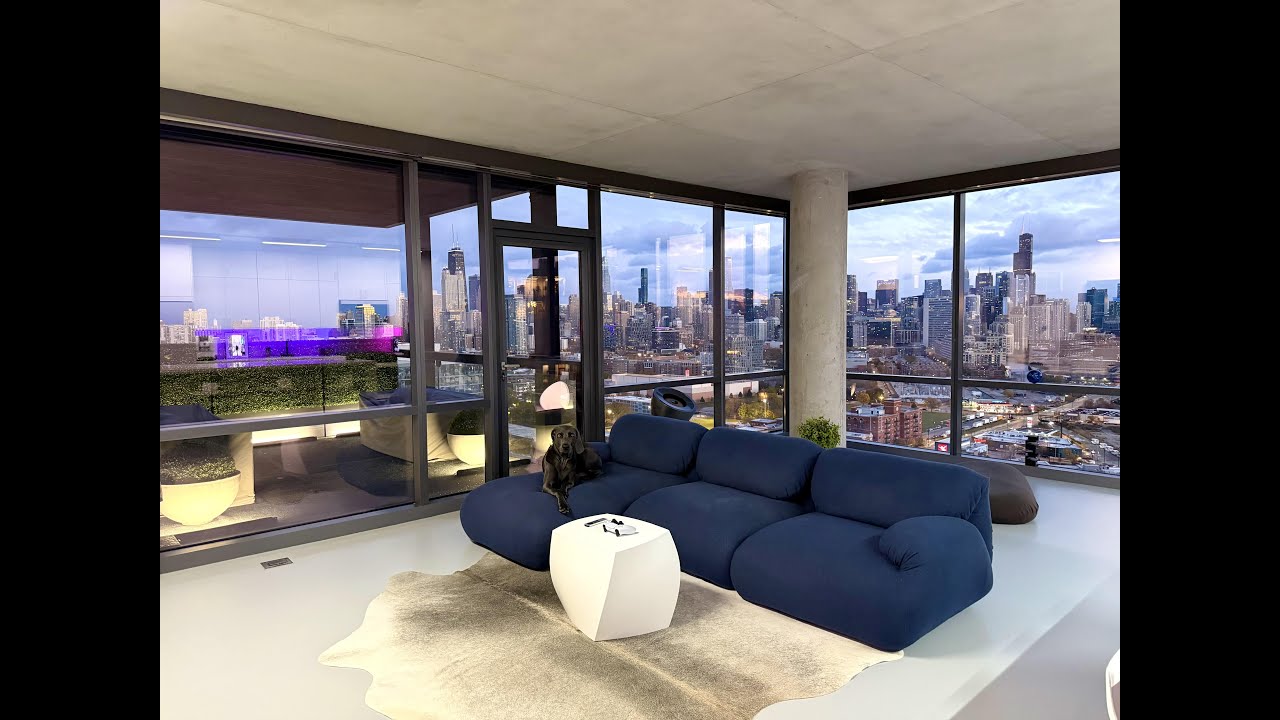 Индивидуальная квартира в стиле КИБЕРПАНК в Чикаго | Экскурсия по Линкольн-парку