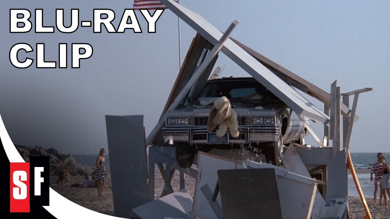 Dragnet (1987) - Clip: High Speed Beach Pursuit (HD)