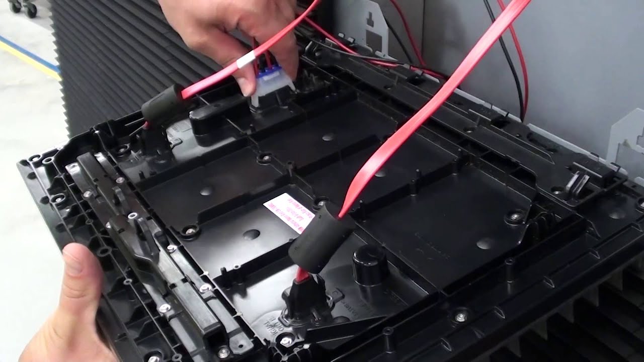 How to Replace a Daktronics Single Latch Access Module