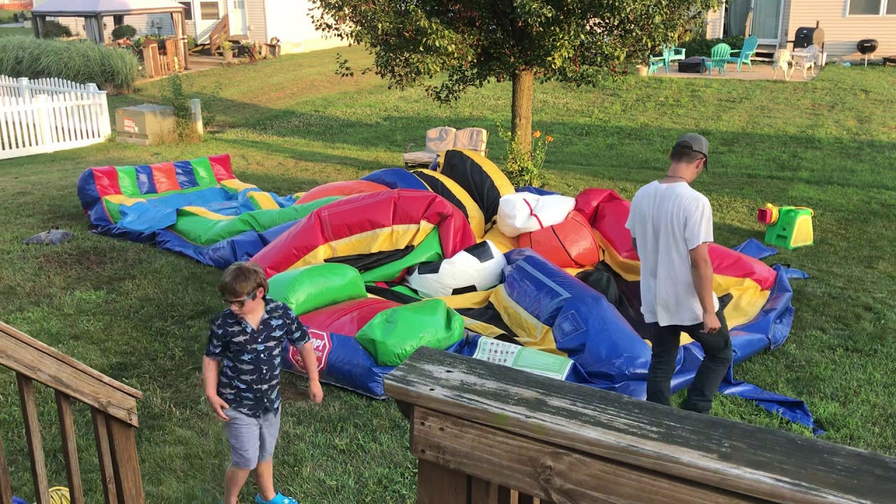 Giant bouncy house / slide deflating 7th Birthday!