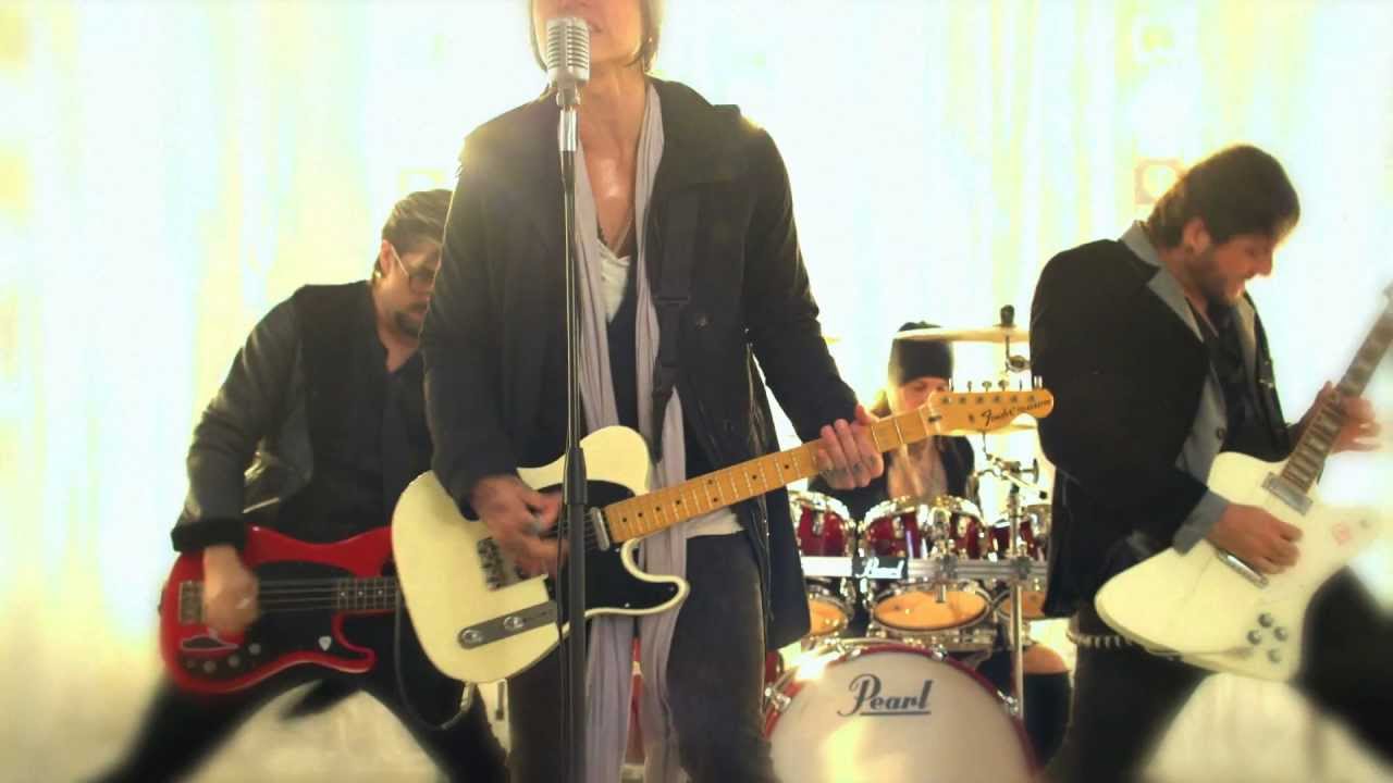 VOWE - Frio (Videoclipe Oficial HD)