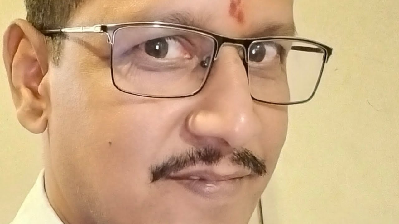 Harishchandra Kamat लाइव है! Jay mata di