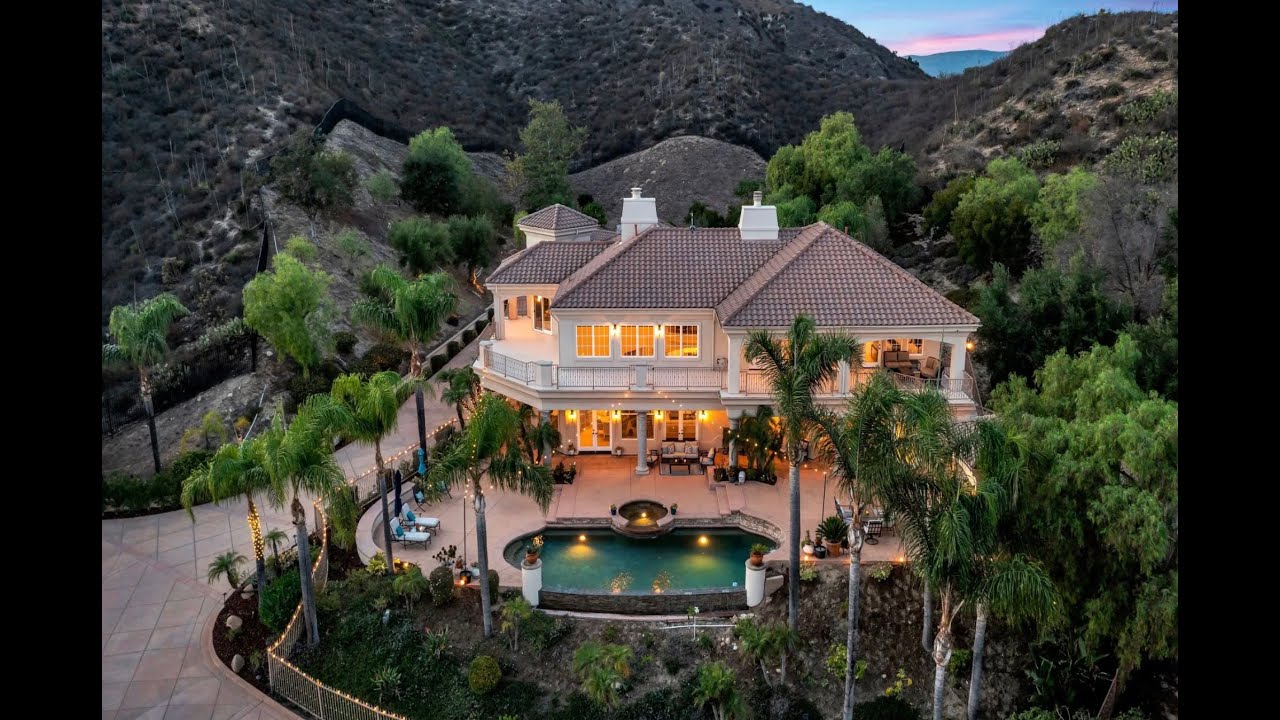 Elegant Simi Valley Home with Stunning Views | Sotheby's International Realty - Westlake Village