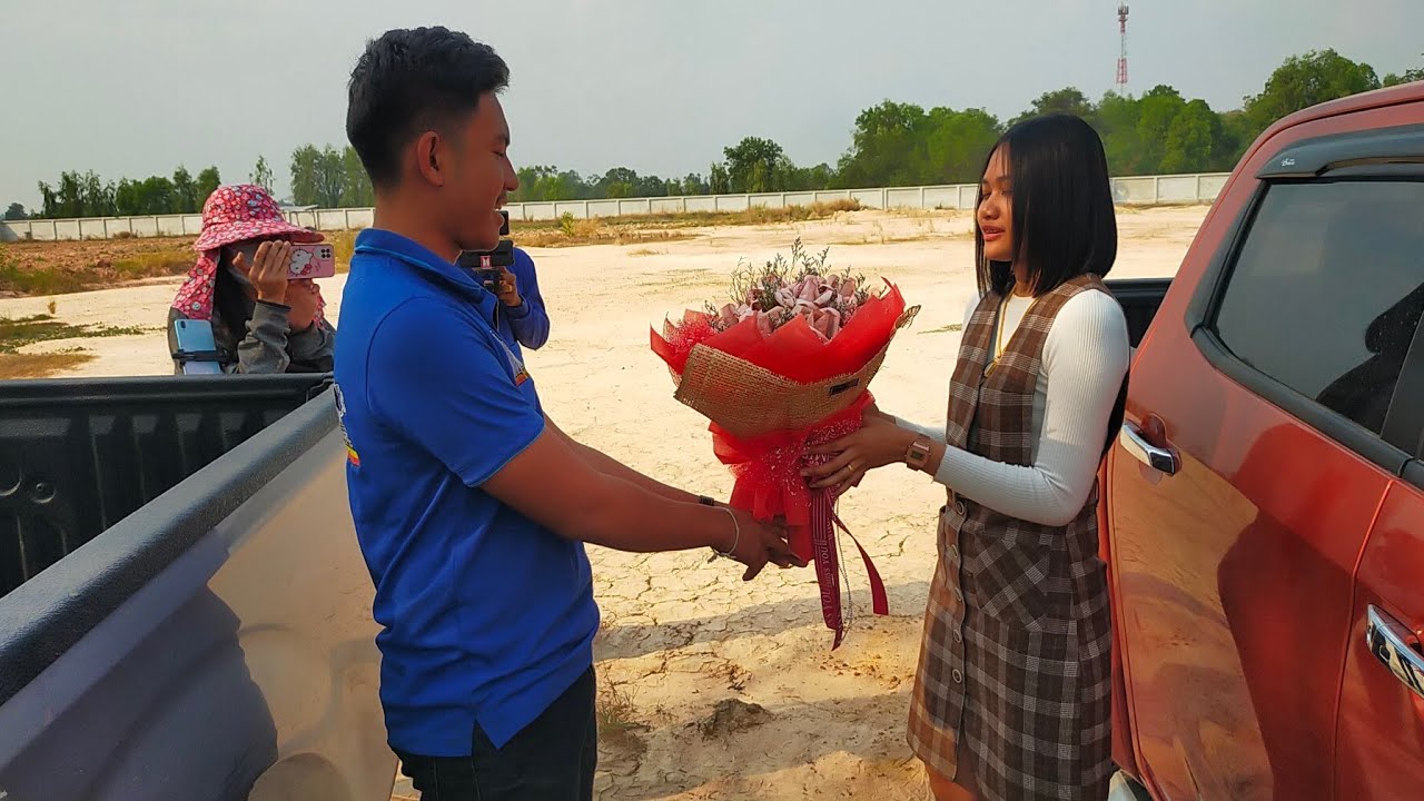 เซอร์ไพรส์ก่อนวาเลนไทน์หนุ่มนนท์สาวนุ่น