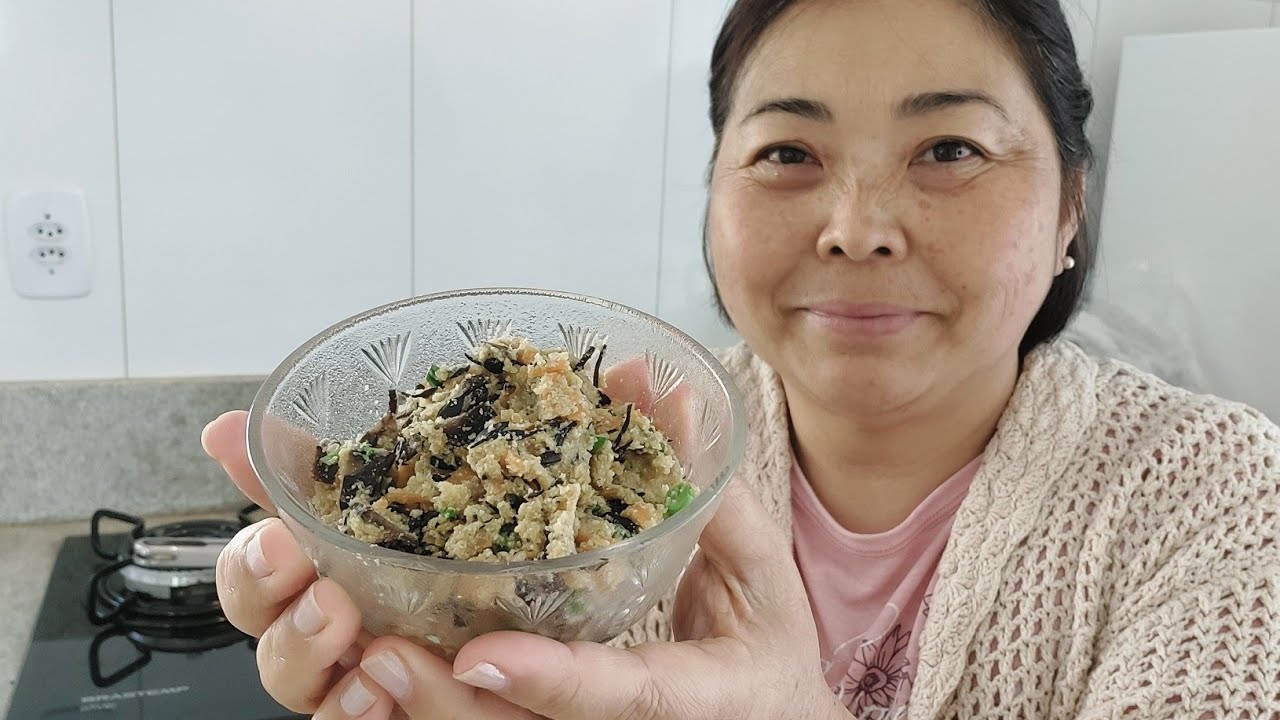 VOCÊ CONHECE OKARÁ? são resíduos da soja que foi feito tofu. CULINÁRIA JAPONESA