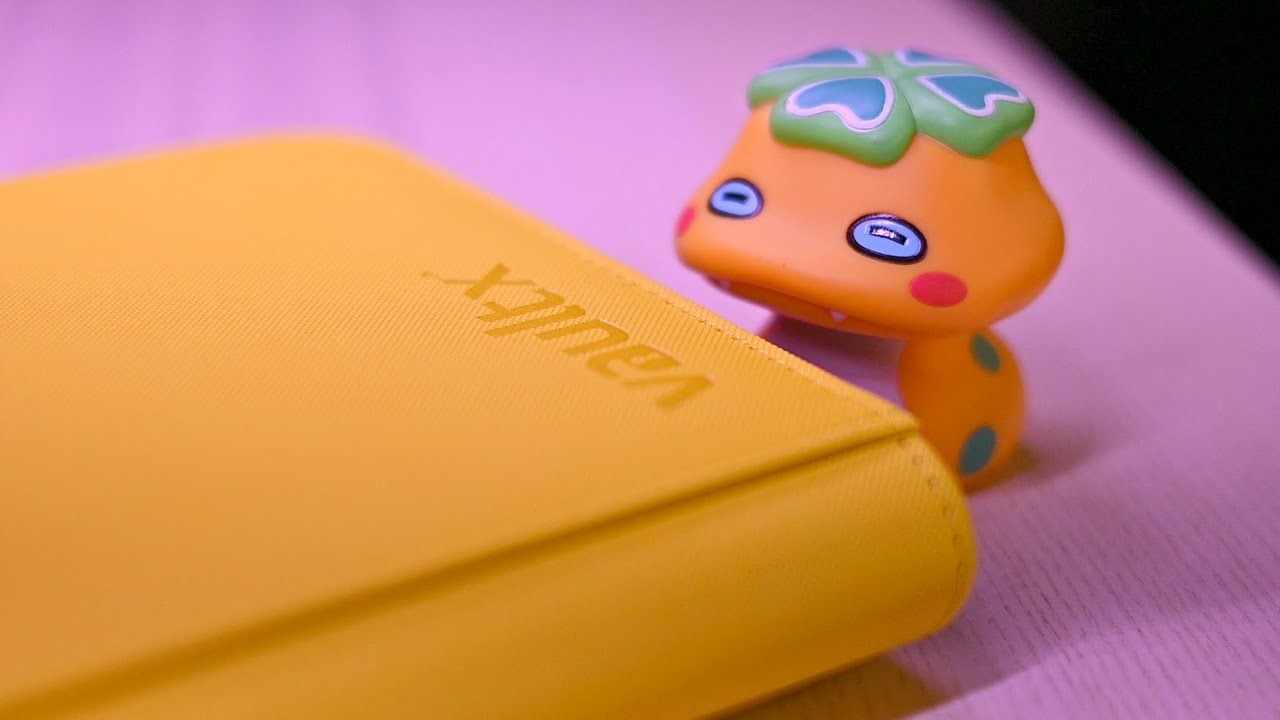 Vault X 4-Pocket Zip Binder Yellow - Unboxing