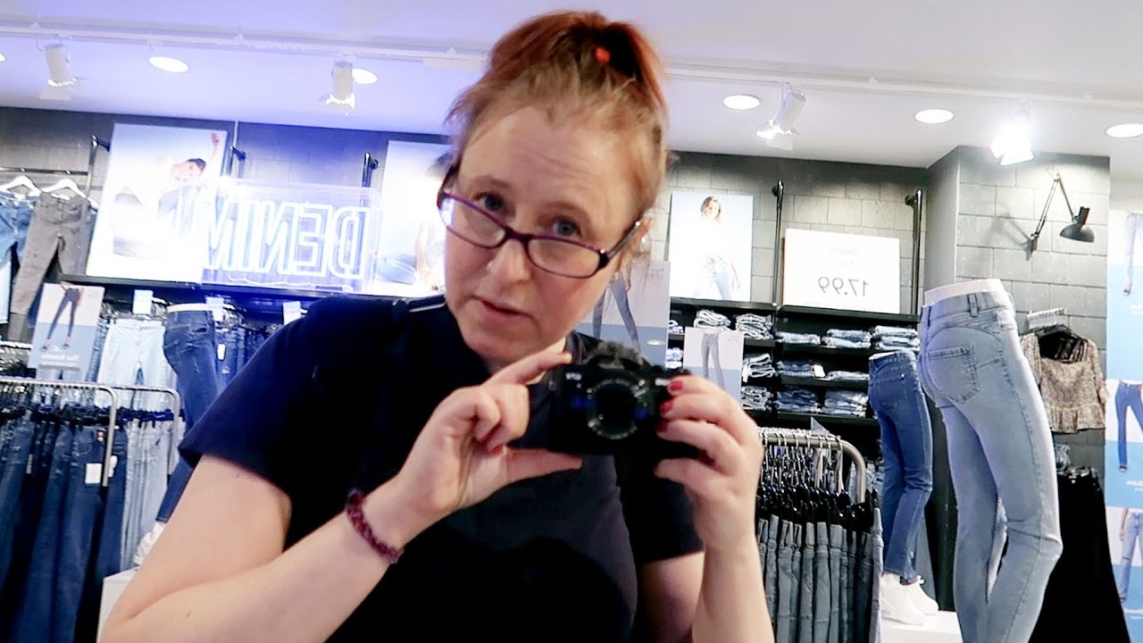 I'm SO BAD at CLOTHES SHOPPING! CARDIFF VLOG: DAILY VLOGS UK