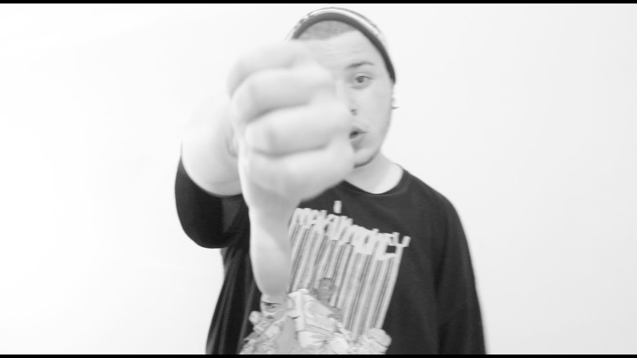 Mc Sinthomas - Droit au but (Video) (Producido por Baghira)