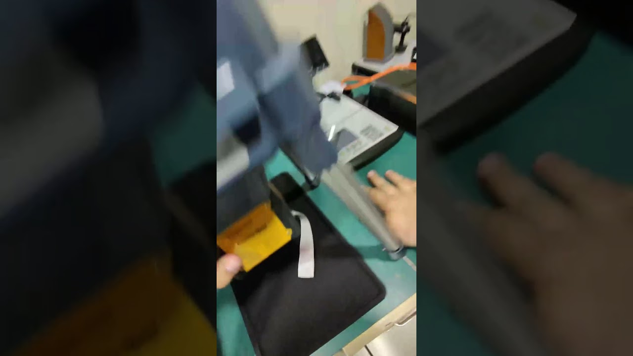 Klient przyni&oacute;sł kilka pierścionk&oacute;w, a po ich przetestowaniu i wycenie wypłaciliśmy 1450 dolar&oacute;w ...