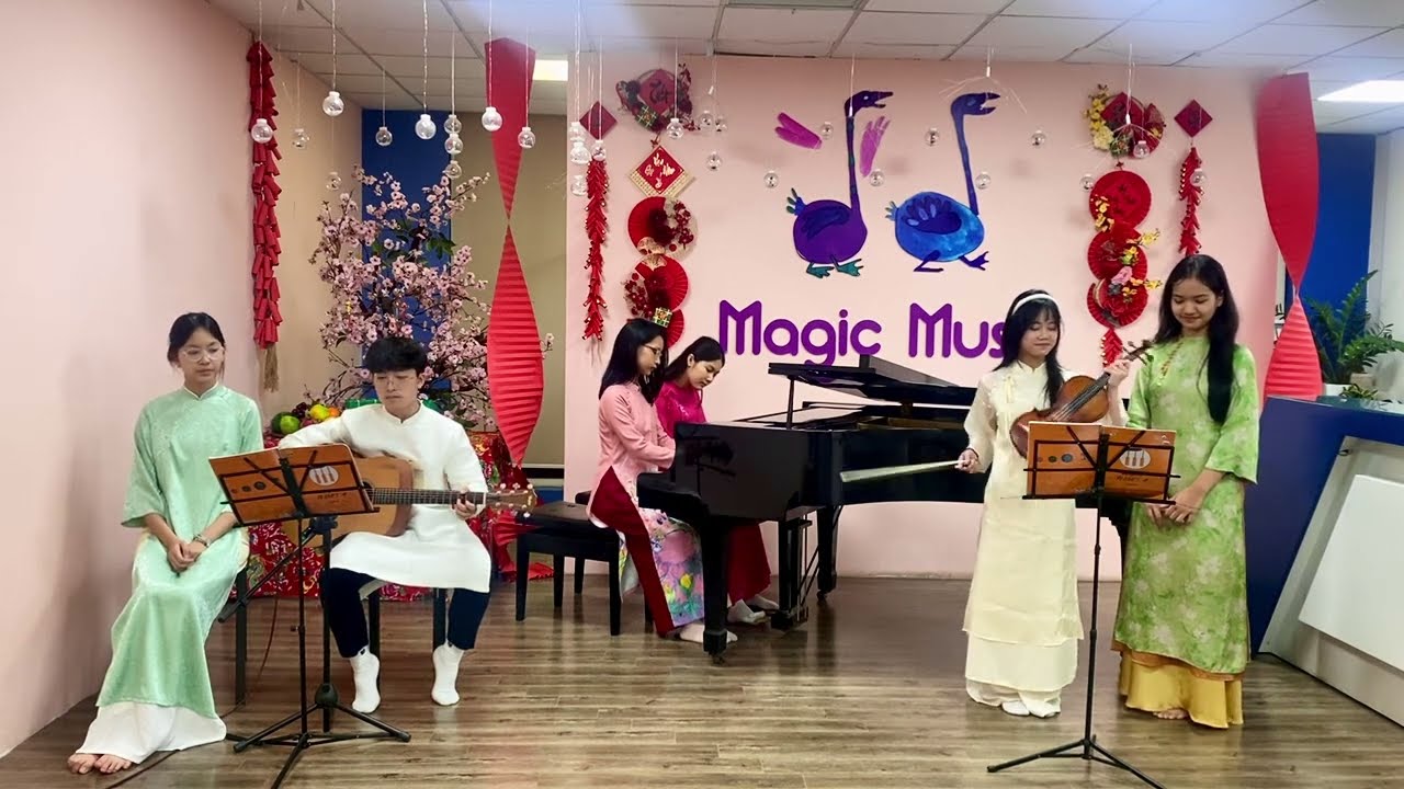 Hoà tấu Tổ khúc Peer Gynt trích đoạn