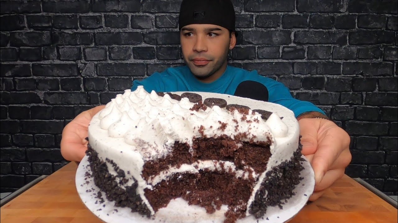 (ASMR) OREO COOKIES & CREAM CAKE MUKBANG