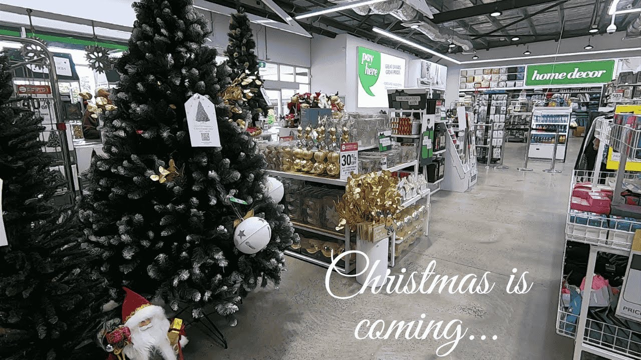 Рождество в BIG W, TK Maxx, The Reject Shop, Harris Scarfe, TYPO, EB Games и Spotlight
