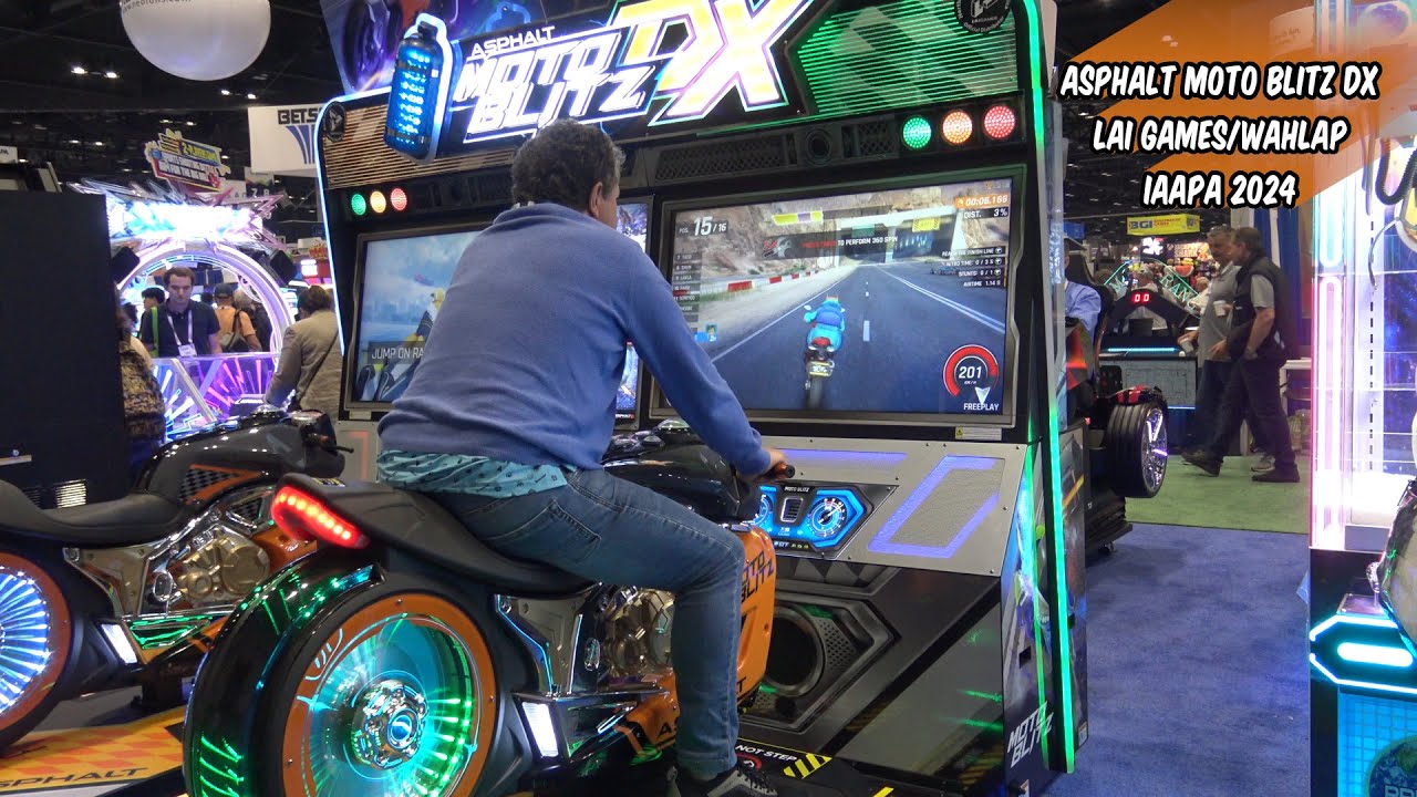 Driving In The Desert, Asphalt Moto Blitz DX by LAI Games/Wahlap