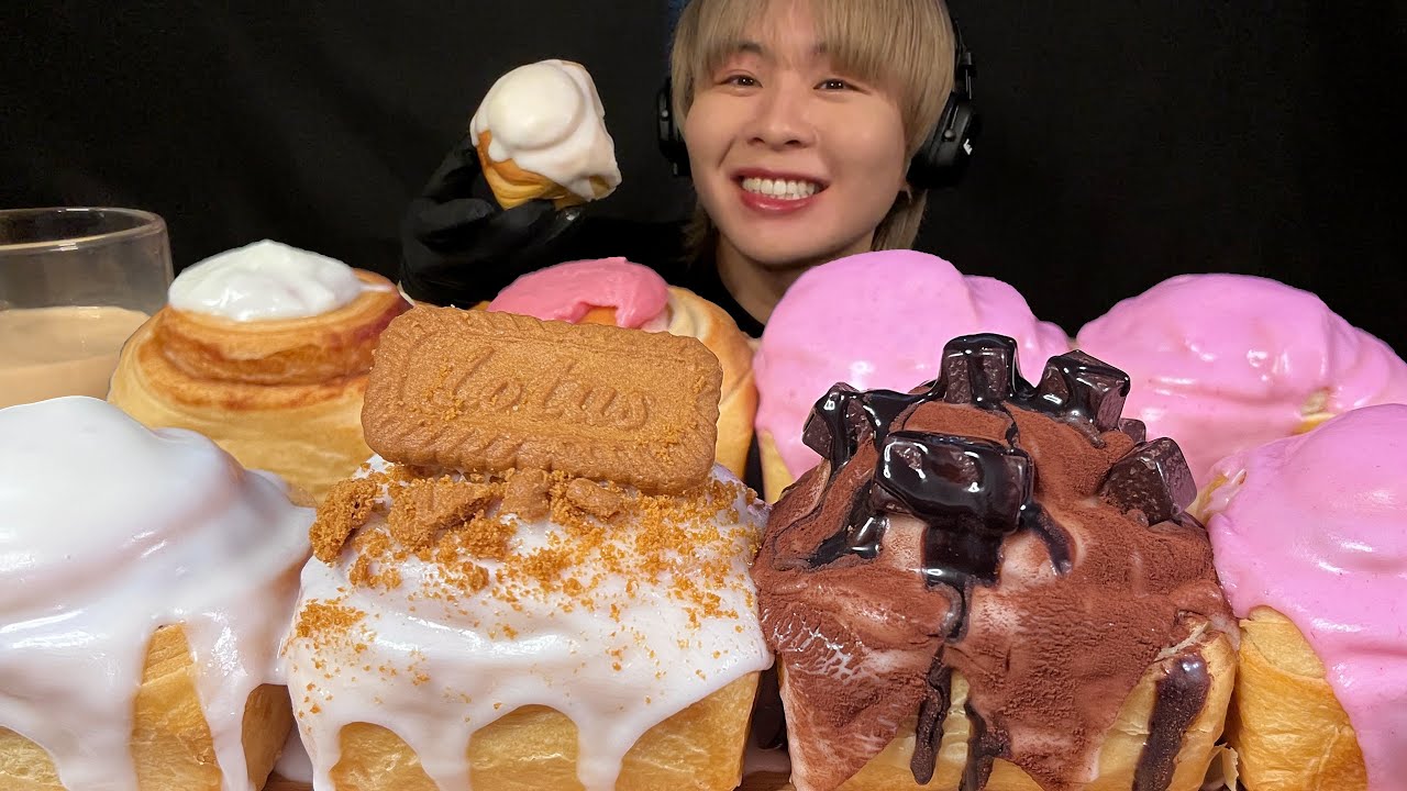 ASMR シナモンロール大食い‼️〜お店でスパイスを選んでる時「あれ？俺ちょっとカッコ良くね？」ってなる〜【咀嚼音】